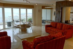 Gold Coast Main Beach Sub Penthouse Ocean Sands