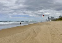 Main Beach On Foot Tedder Avenue To The Spit
