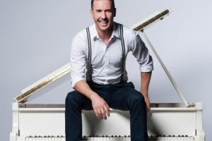 The Annie Lennox Story Michael Griffiths The Annie Lennox Story Michael Griffiths